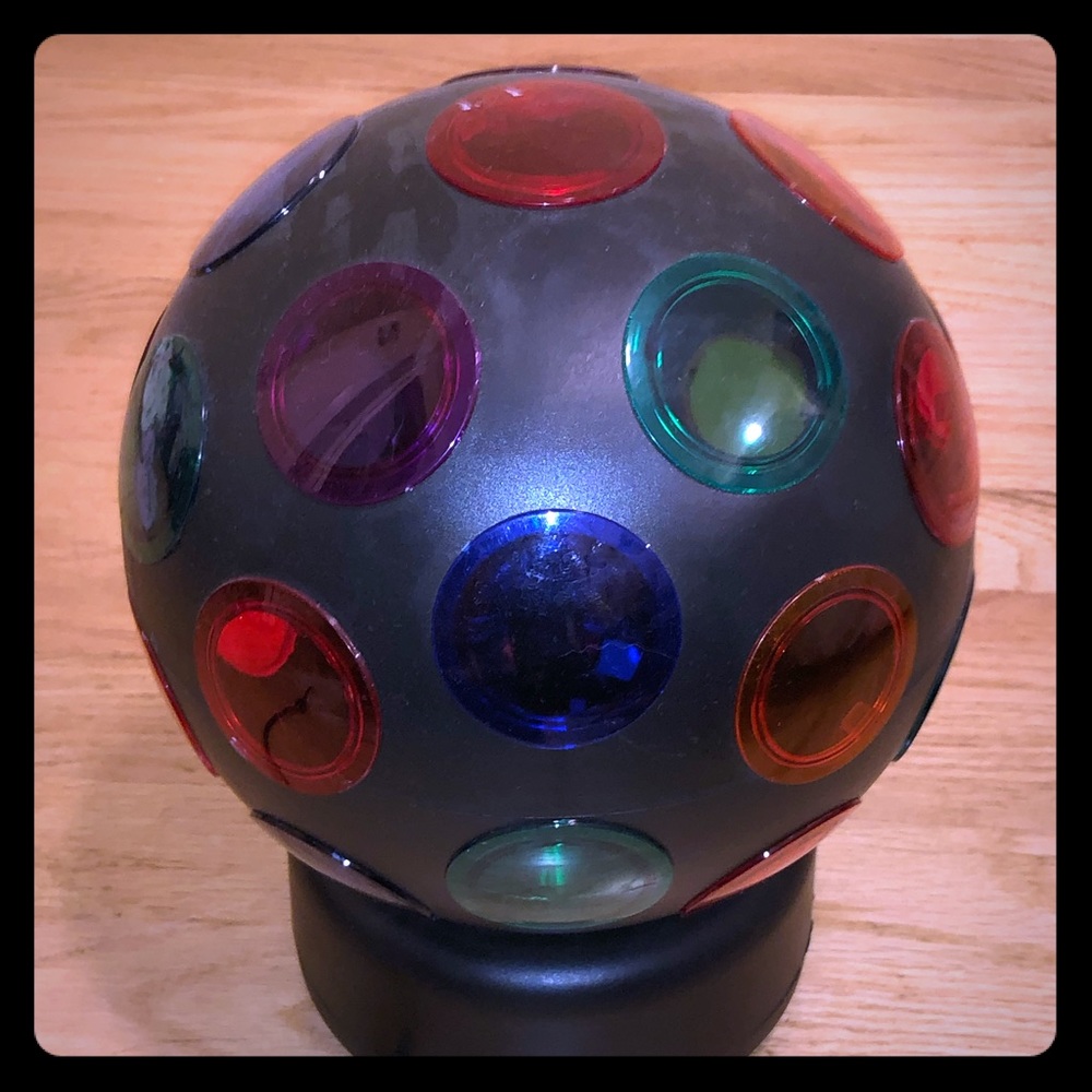 Plug in disco ball